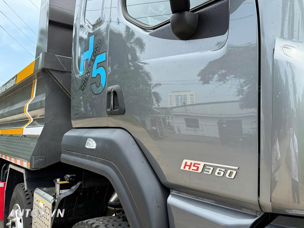 Xe ben ChengLong 4 chân H5 360HP Thùng 16 Khối [NEW]